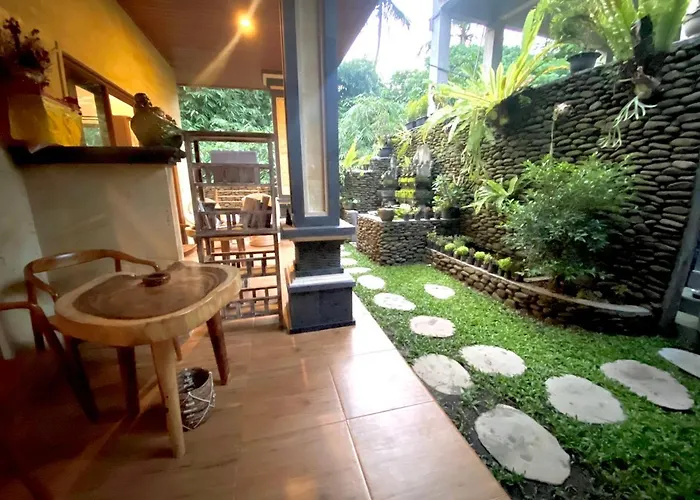 Ayu Ubud